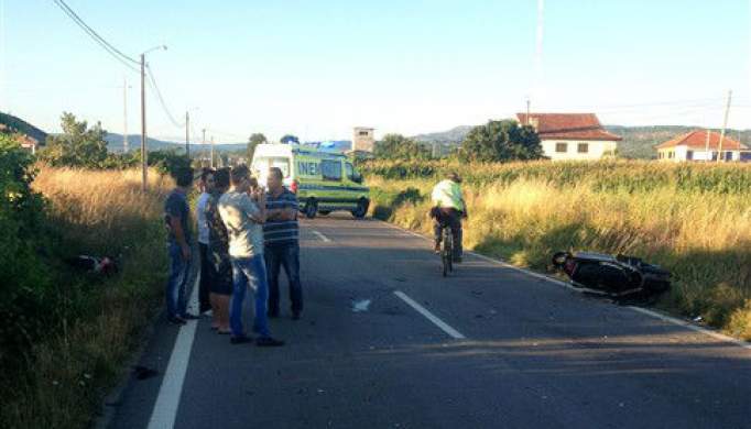 Motociclista morreu em choque contra um trator agrícola