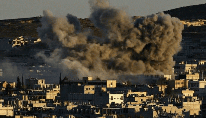 Egito bombardeia Estado Islâmico na Líbia