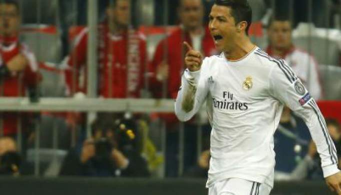 Português lança livro sobre Cristiano Ronaldo